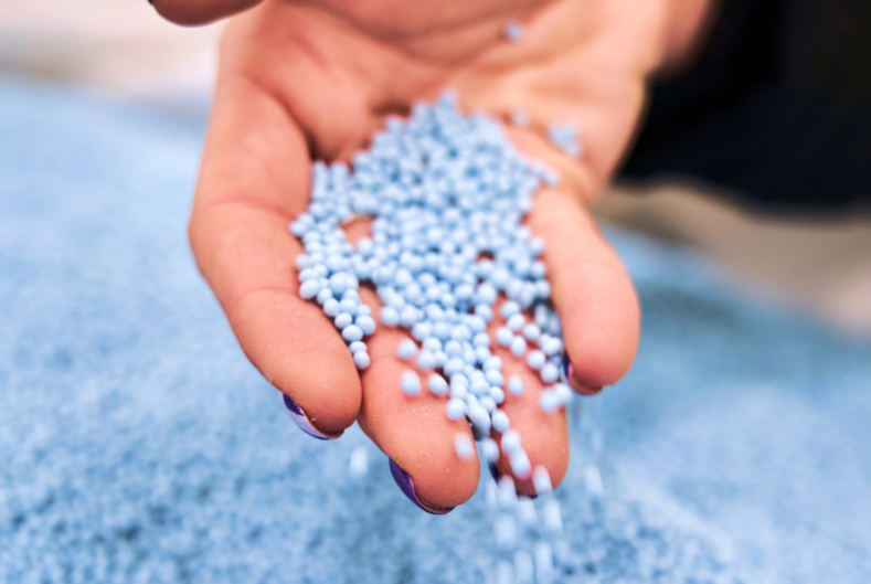 Plastico RPET reciclado por Loginplast